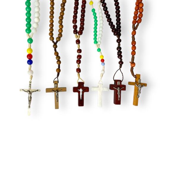 Vintage Religious Jewelry Lot Rosary Cross lot of 6 pcs #4 - Picture 2 of 5